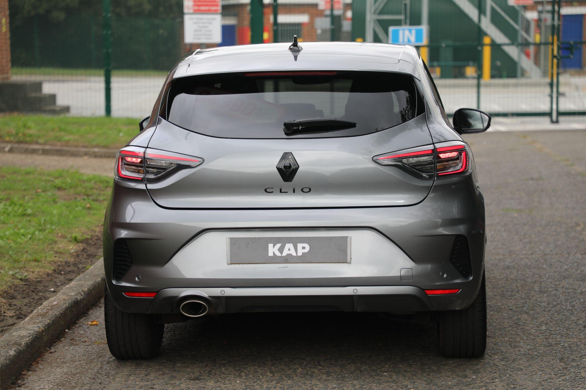 Large vehicle image